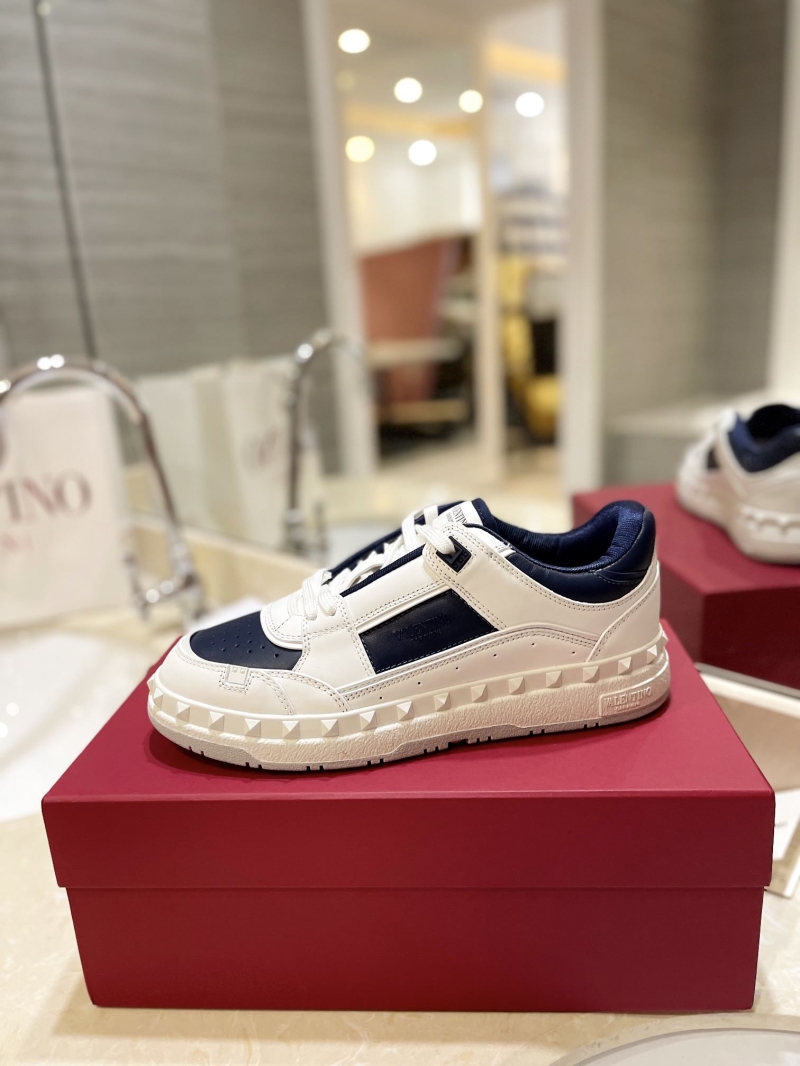 Valentino Sneakers